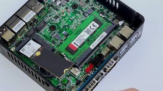 X30G Intel J6412 industriële mini-pc met 2 LAN 2 COM